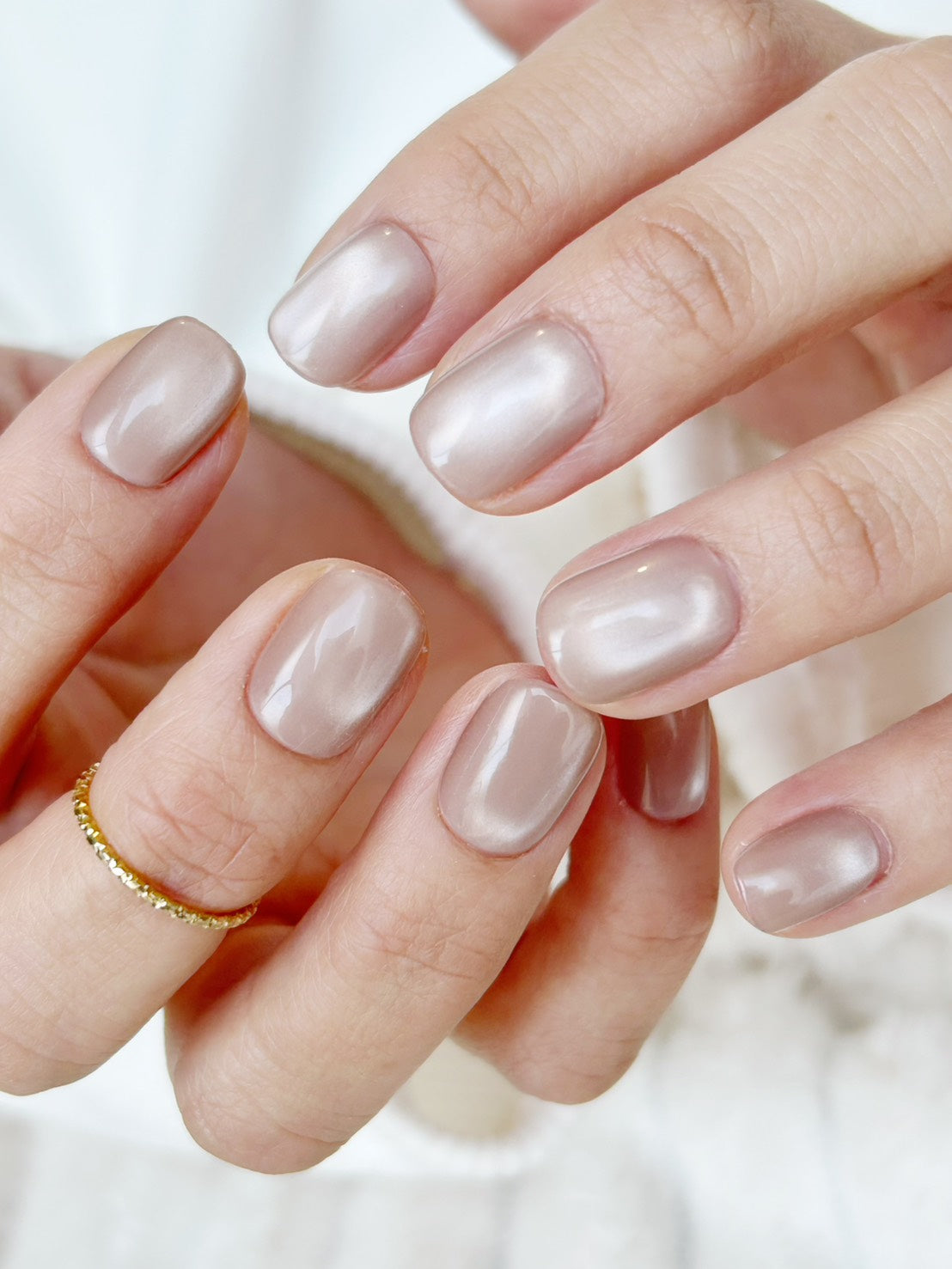 SOFT TAUPE