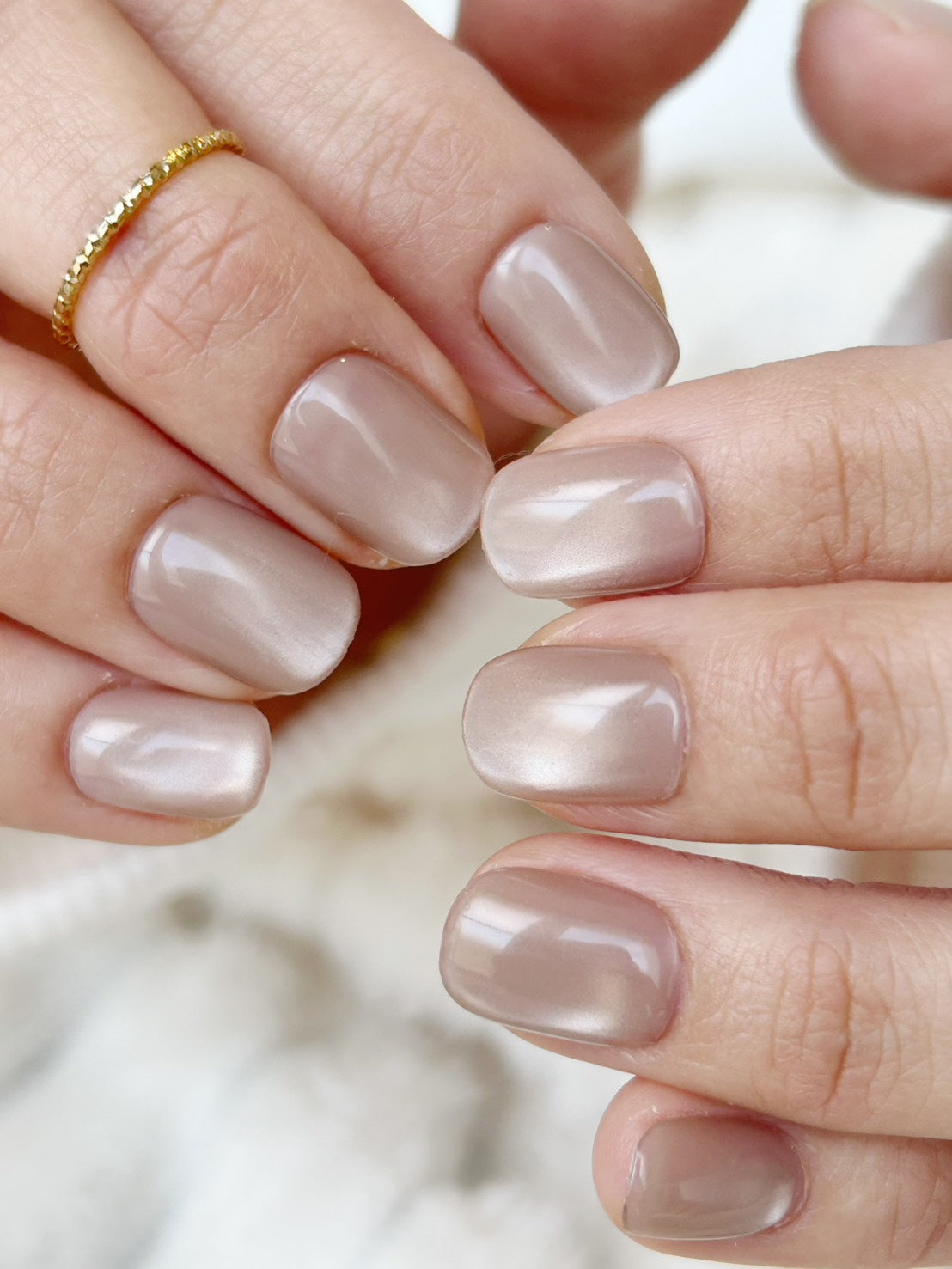 SOFT TAUPE